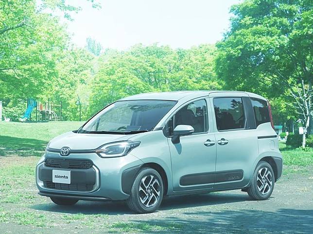 Toyota 新一代 Sienta 受惠於新世代油電科技，繳出驚人油耗表現。