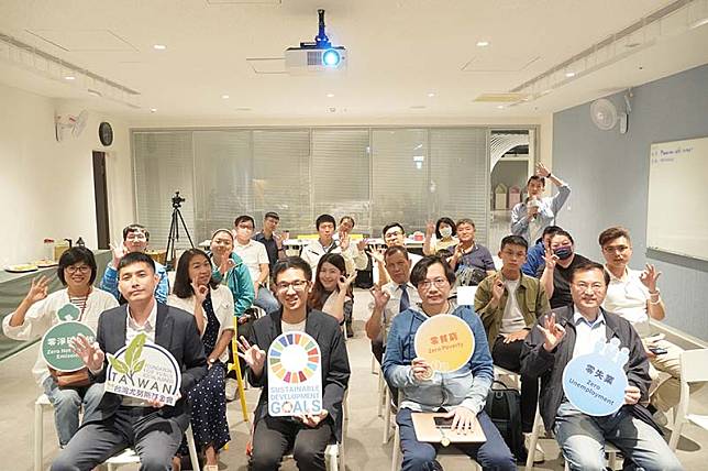 迎接「第四屆台灣尤努斯創新獎」的啟動，四月尤努斯社企沙龍也特別邀請華陽創投集團投資經理翁健智 ( William ) ，以專業角度分享新創募資指南。圖：尤努斯基金會提供