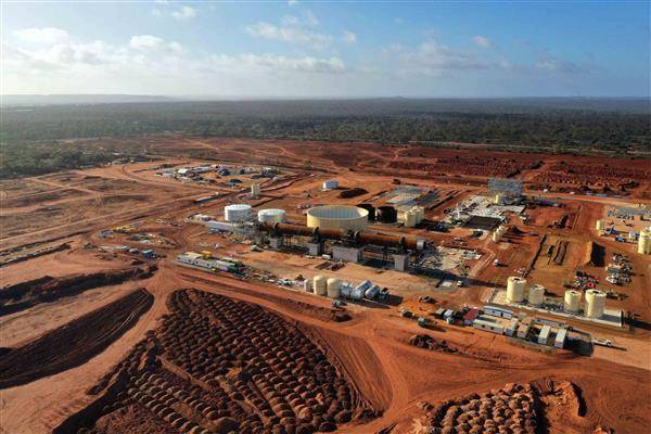 澳洲萊納斯公司在西澳的稀土礦場與加工廠。彭博新聞