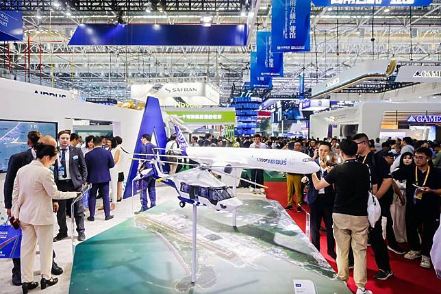 People visit the exhibition area of Airbus at the 15th China International Aviation and Aerospace Exhibition in Zhuhai, south China's Guangdong Province, Nov. 12, 2024. (Xinhua)