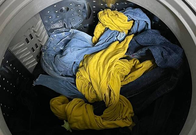 洗衣機放什麼才能防「纏繞」？網友推一神物：便宜好用