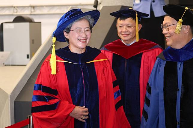 超微（AMD）董事長暨執行長蘇姿丰20日獲頒國立陽明交通大學名譽博士學位。（顏麟宇攝）
