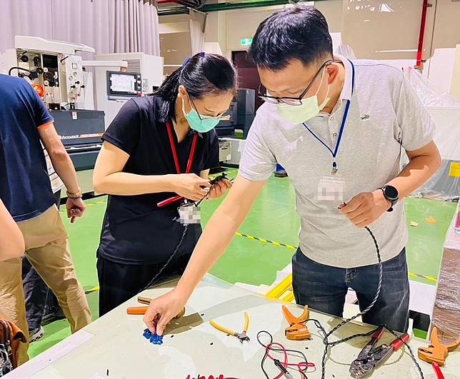 徠通科技體驗自製驗電器