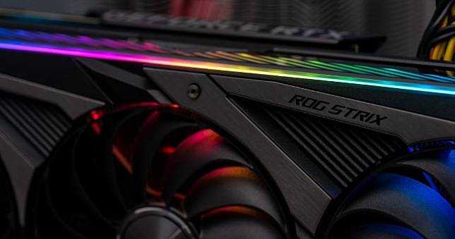 華碩ROG Strix GeForce RTX 3070 O8G動手玩：外觀爽度滿點的巨無霸顯卡