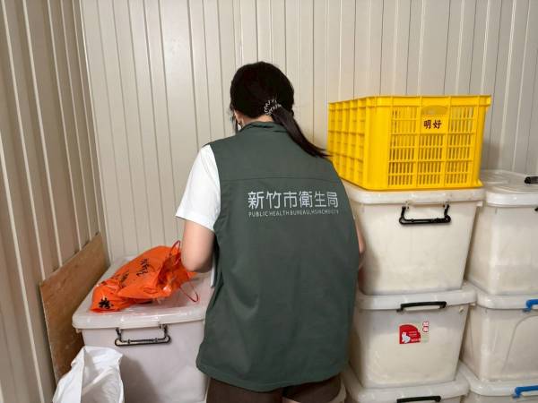 新竹炊粉出事了！新竹市農耕牌濁水炊粉由台南市府衛生局5月抽驗驗出含甲醛，竹市今開罰要求下架。(新竹市府提供)