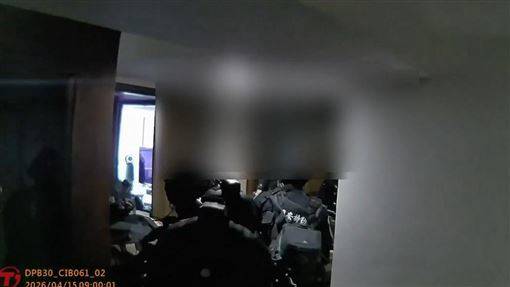竹聯幫明仁會惡煞逃亡13年 放高利貸吸血1353%凌虐嗆「賣國外當豬仔」 | 三立新聞網 | LINE TODAY