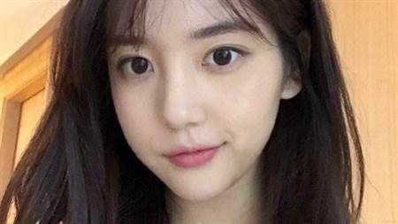 25歲超正女星韓瑞希（한서희）罰不怕「緩刑期間又染毒」 網嘆：沒救了（圖／IG@hxxsxxhee）