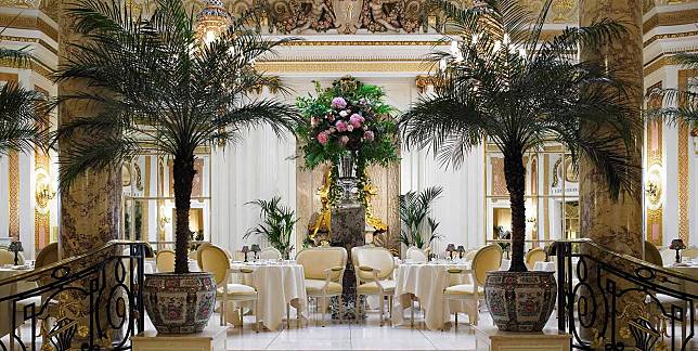 Palm Court at The Ritz London is known for serving the city's finest afternoon tea (Photo: Courtesy of The Ritz London)