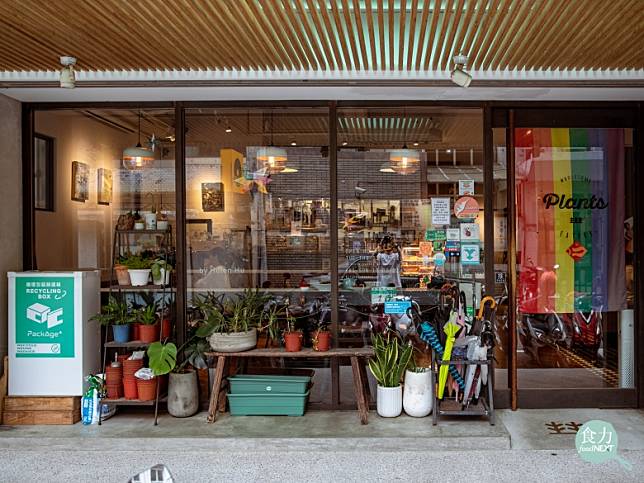 Plants坐落於大安區的小巷弄，是全台第一間全植物料理的餐廳，全方位實踐永續的經營策略讓他們獲得2022年綠色餐飲指南的GDG年度大獎。(圖：張偉明攝)