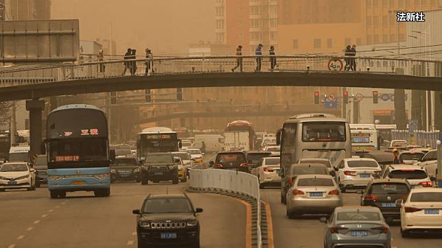 中國沙塵暴也影響到周邊國家。
