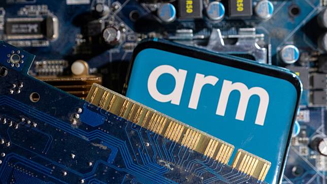 全球95%智慧手機晶片都是安謀（Arm）設計。路透社