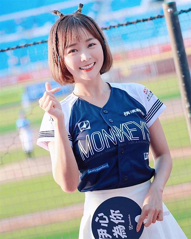 WBCQ CT AMAZE girls 瑟七 ユニフォーム L チアリーダー WBCQ CT AMAZE