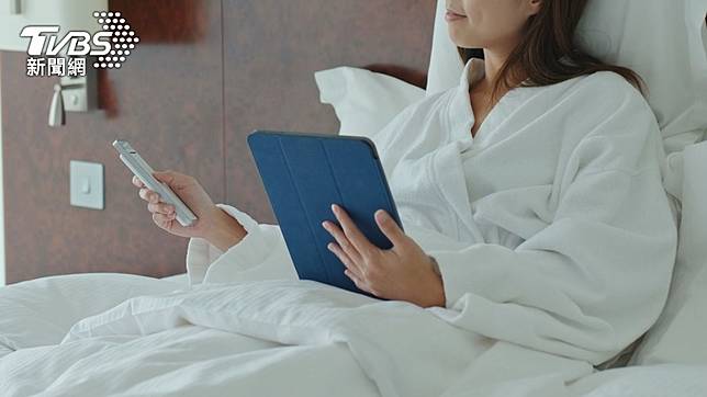 一名女網友分享近日要去探視剛生產完坐月子的女性友人。（示意圖／shutterstock達志影像）