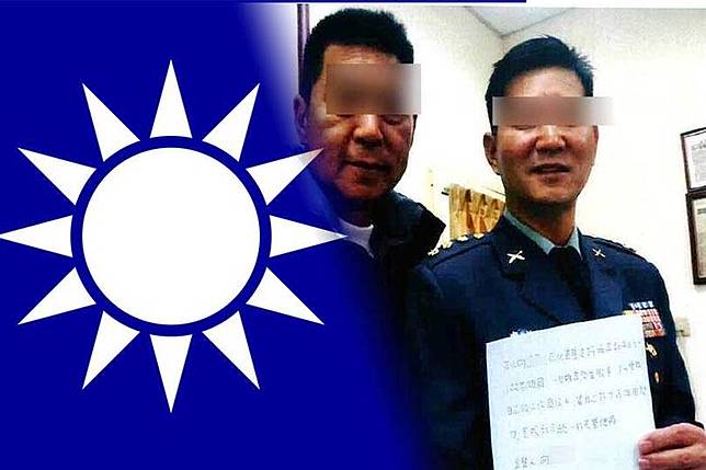 前國大代表黃澎孝認為，近年共諜案大部分發生在軍中，國民黨要負最大責任。圖為簽下「投降承諾書」的步兵訓練部作戰研究發展室上校主任研究官向德恩(右)。(維基百科、資料照；本報合成)