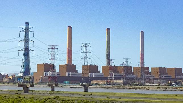 台中火力發電廠。廖瑞祥攝
