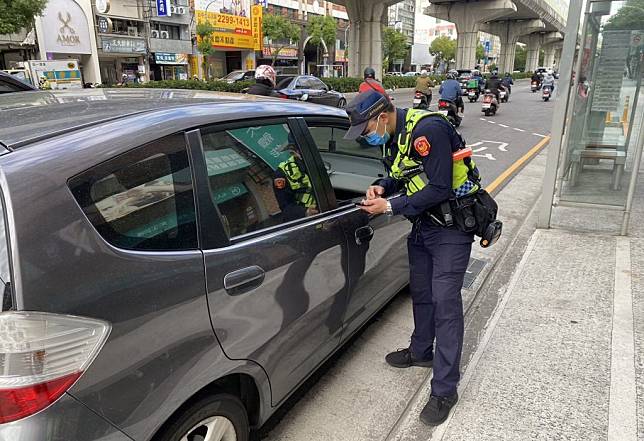 台中市交通事故各項交通數據均顯著下降，展現市府推動各項交通執法的卓越成效。（記者陳金龍攝）