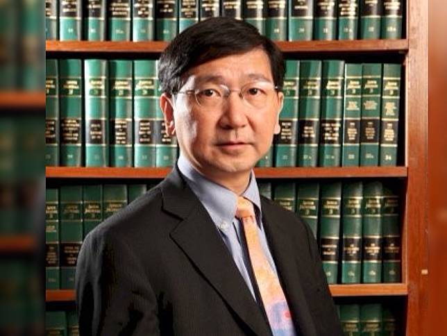 香港大學前法學院院長陳文敏。（圖：香港大學法律學院官網）