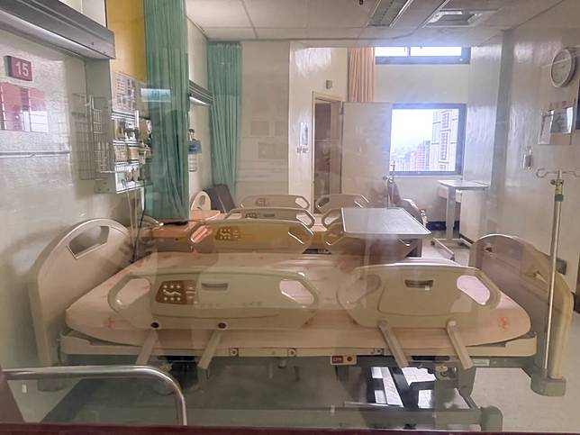 一名母親在社群分享女兒罹患急性淋巴型白血病後，長期住院治療的心路歷程。攝影中心