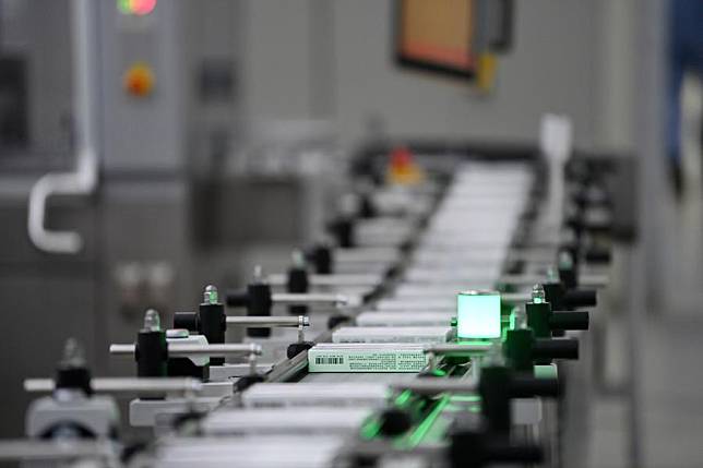 A production line of anti-diabetes injection is pictured at a workshop of Novo Nordisk (China) Pharmaceutical Co., Ltd. in Tianjin, north China, Sept. 22, 2022. (Xinhua/Li Ran)