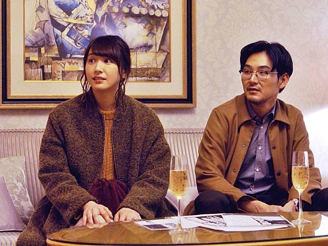 新垣結衣與松田龍平主演的劇集收視一般，但卻可能掀起辭職潮。