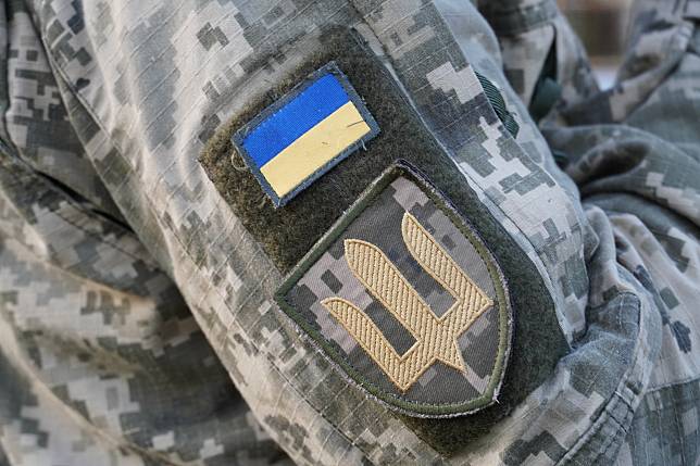 抗俄兵員短缺，烏克蘭徵兵年齡降至25歲。(unsplash圖庫)
