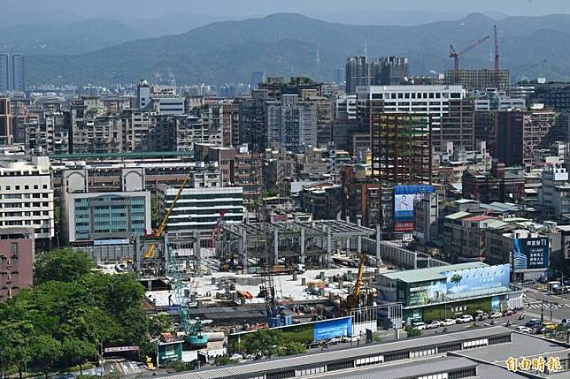 京華城都更案工地大景。(資料照，記者田裕華攝)