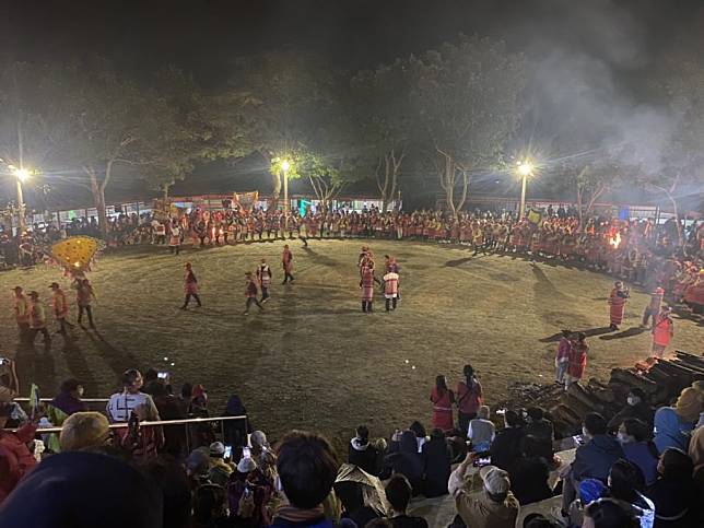 竹縣賽夏族矮靈祭5日起連續3天晚上在大隘村舉行，參加祭典，請依賽夏族人習俗參加。（竹縣府提供)