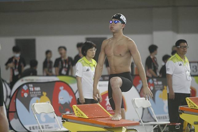 蘇柏陵泳破學長保持的11年大會紀錄。詹健全攝
