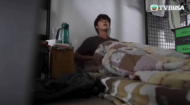 床褥試睡員人工絕對唔低！（圖片來源：TVB《青年心城之撐起青春》劇照）