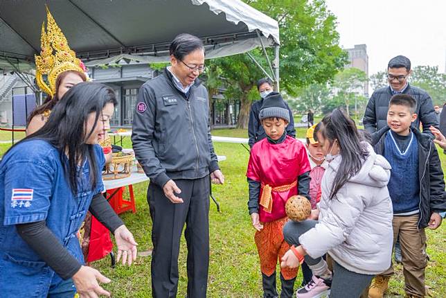 桃園市長張善政出席「113年度桃園市新住民多元文化故鄉季」活動。圖：市府提供