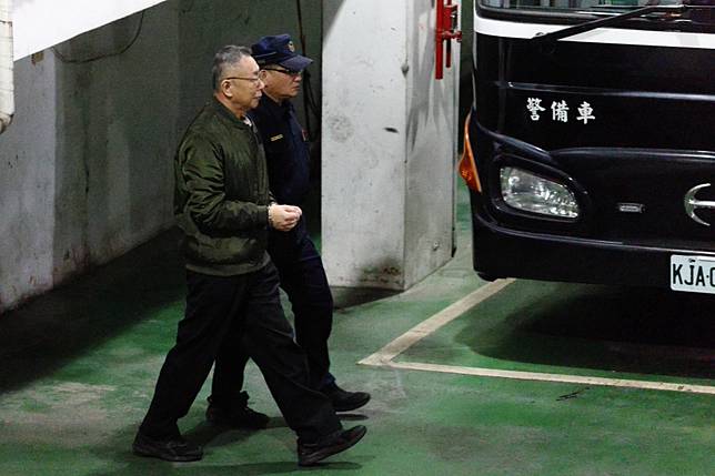 相較於16年前高院〈押扁案〉的分案程序與裁定過程遭到嚴正的違反「法定法官原則」等適法性質疑與違憲爭議，高院這次在〈押柯案〉中的裁定，至少在分案程序與裁定過程上，並無類似的適法性質疑與違憲爭議。（攝影：陳愷巨）