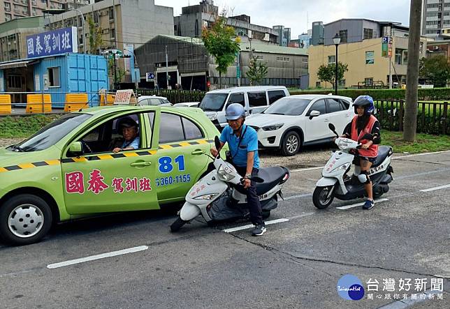 桃園市限量全額補助機車駕訓，民眾快來報名。