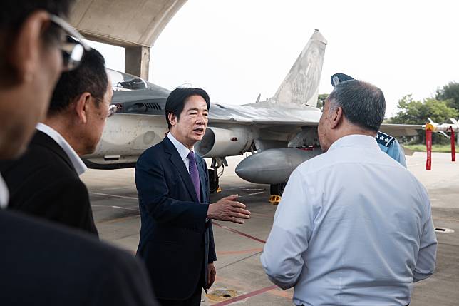副總統賴清德16日下午前往台中訪視「空軍防空暨飛彈指揮部所屬部隊」。(圖:總統府Flickr)