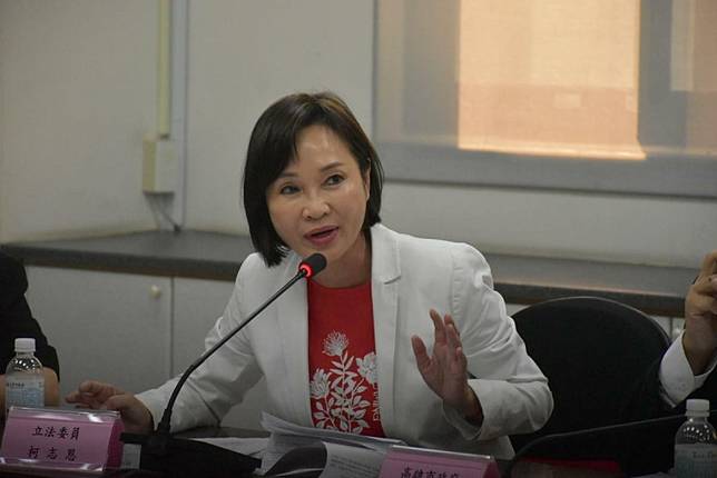被批是傅崐萁橡皮圖章的柯志恩辦公室，反稱賴瑞隆是民進黨的橡皮圖章。 圖：孫家銘攝（資料照）