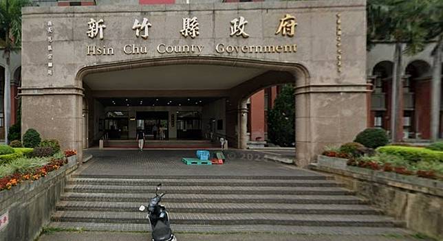 新竹縣府2020至2022年，3度開罰上官秋燕共120萬。翻攝Google Maps