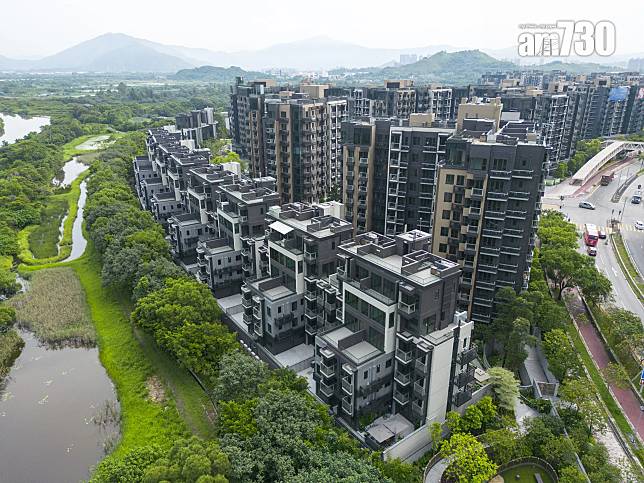 Wetland Seasons Bay連沽2伙別墅四房 錄「一客兩食」涉資逾2300萬｜新盤成交