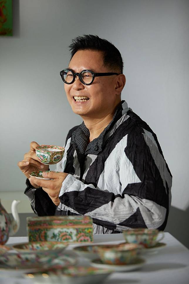 David Yip with his collection of Canton porcelain pieces