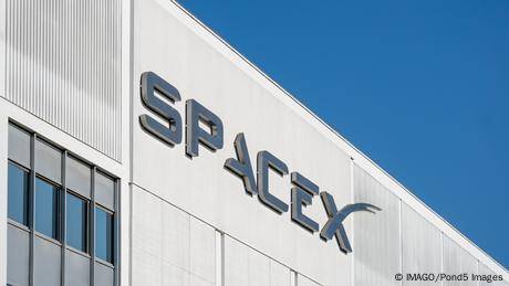 SpaceX從大約十幾家來台灣直接供應商采購，而這些供應商又依賴於數十家本土供應商。