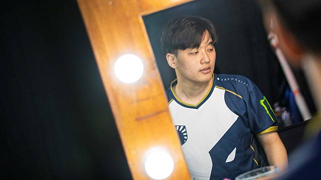 今（17）日 CoreJJ 的綠卡確定申請通過，轉為 LCS 本土選手。   圖：翻攝LoL eSports Photo Flickr