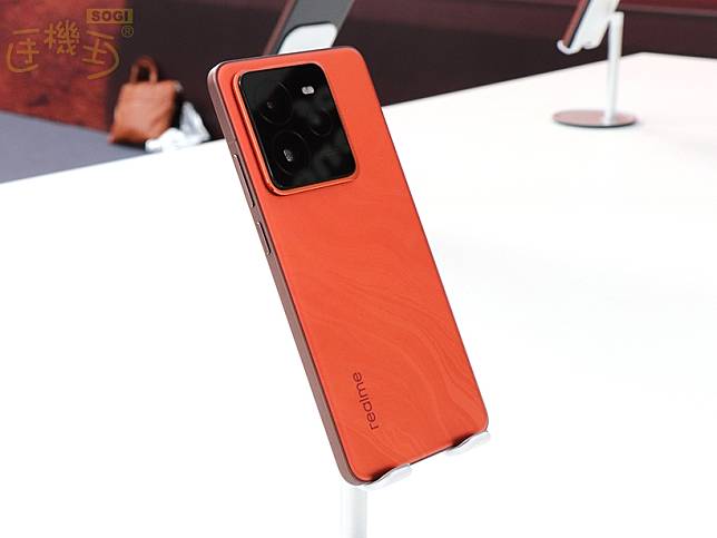 realme GT 7 Pro上市推早鳥優惠 1/15前購機曬單抽大阪雙人機票