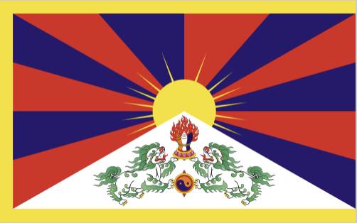 「雪山獅子旗」西藏流亡政府以此旗為西藏國旗，是西藏國家主權、自由西藏、與西藏獨立運動的象徵之一。 圖：翻攝自 維基百科
