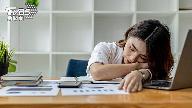 午覺睡太久恐與大腦退化有關係。（示意圖／shutterstock達志影像）