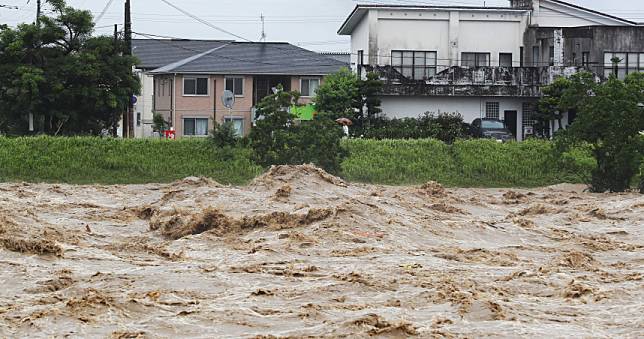 日九州暴雨成災！熊本「已1死13人失聯」　球磨川鋼構橋梁遭沖毀