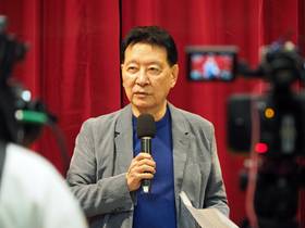 賴總統證實將展開核二、核三廠重啟程序，趙少康質疑：那這幾年多花的2300億元，都是民進黨要台灣人民多付的民脂民膏，又該找誰要？（圖：張柏仲攝）