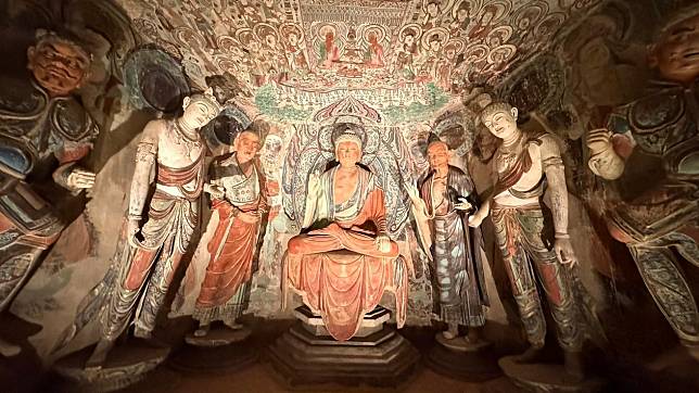 十年策畫，一展迷人！佛陀紀念館3D石窟重現敦煌精采！
