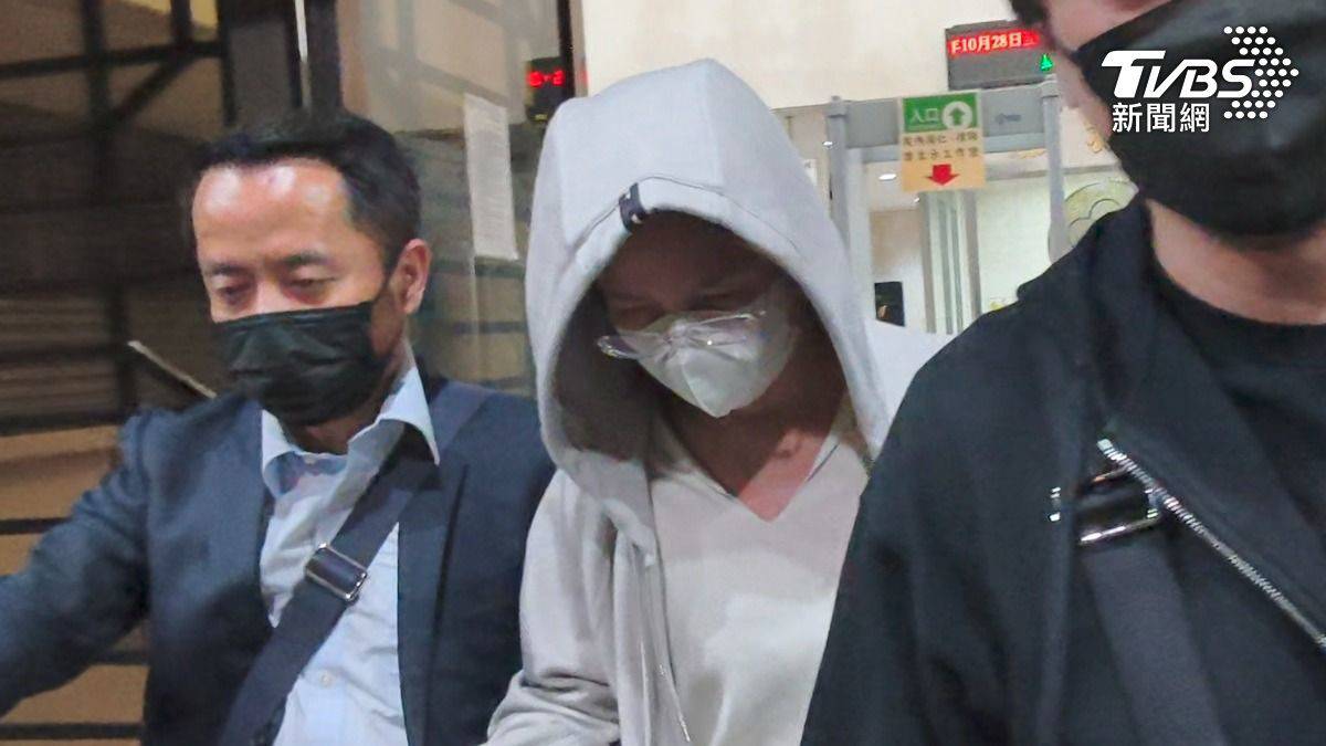 聖石金業涉違銀行法 遭投資人控「不出金」 董娘500萬交保 | TVBS | LINE TODAY