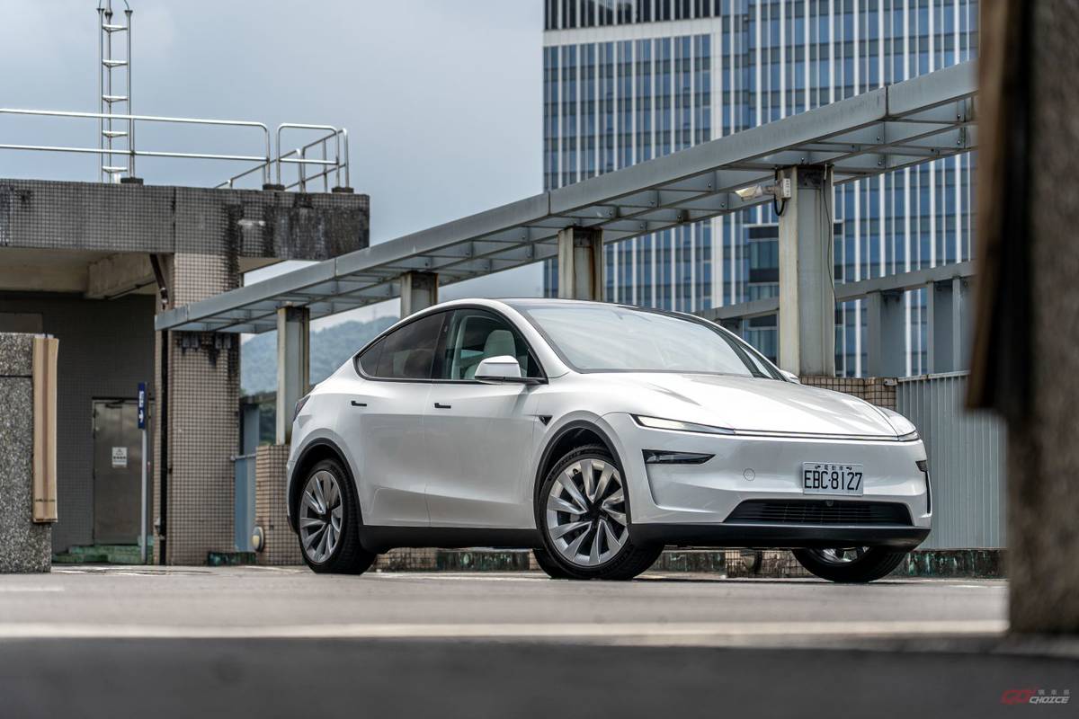 公差與質感補完計劃｜Tesla Model Y Juniper 的統治之路能得以延續嗎？ | Go Choice購車趣| LINE TODAY