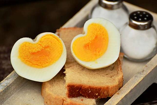 美國最新研究指出，多吃雞蛋會增加心血管疾病與死亡風險。（Pixabay）