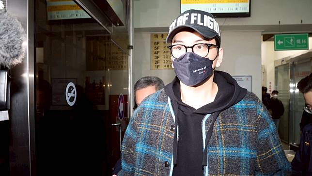 王大陸昨（2/18）交保離開新北地檢。廖瑞祥攝