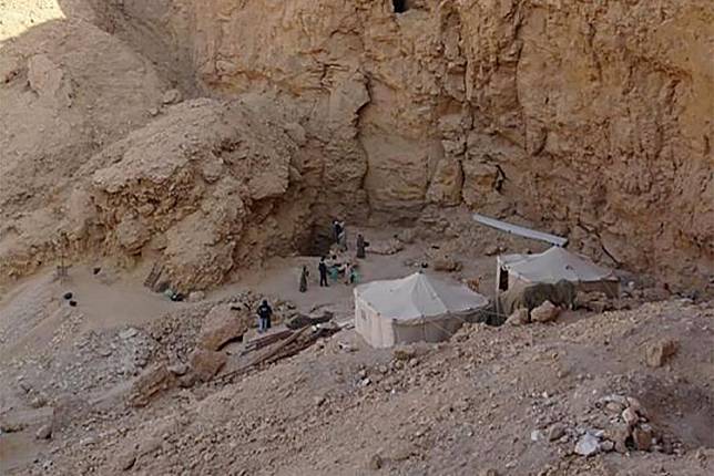 埃及宣布考古學者發現3500年前古墓。法新社